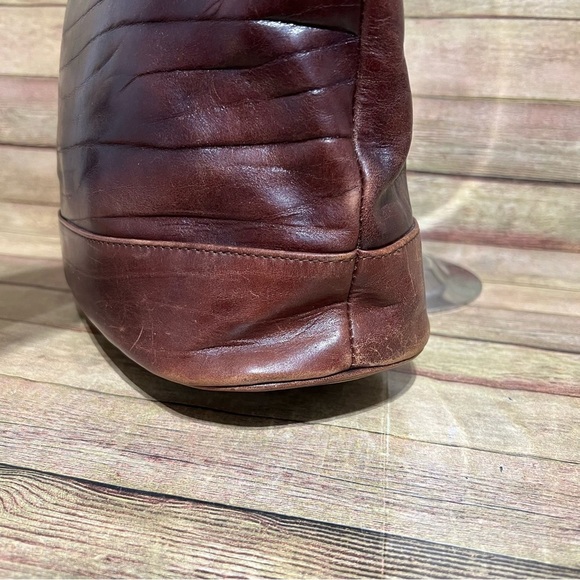 Orton Sydney Leather Tote - Picture 5 of 11